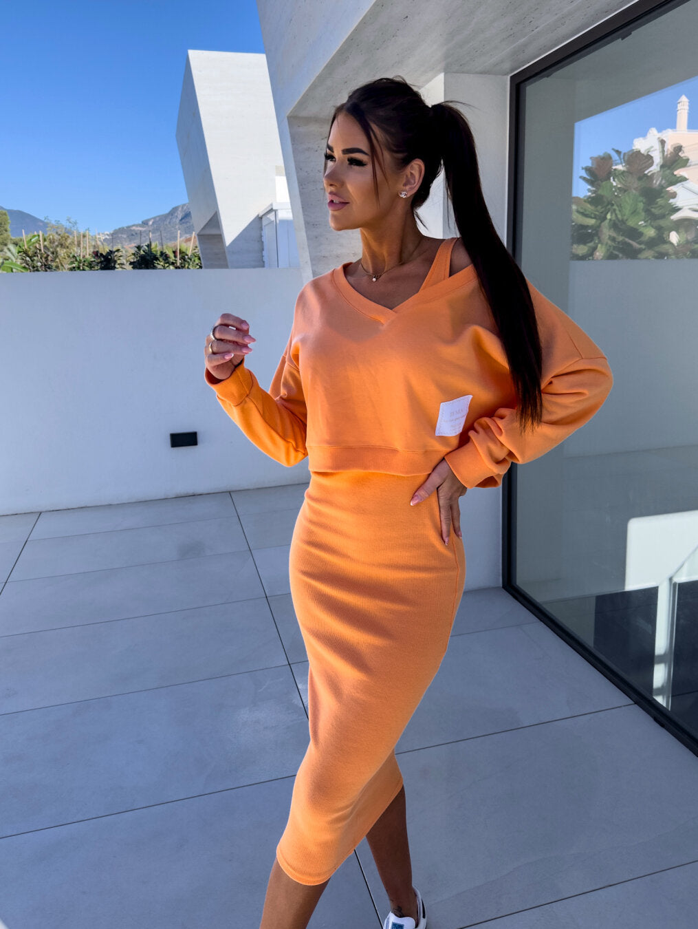 Vera | Ribbed Knit V-Hals Crop Top en Midi Rok Set voor Dames