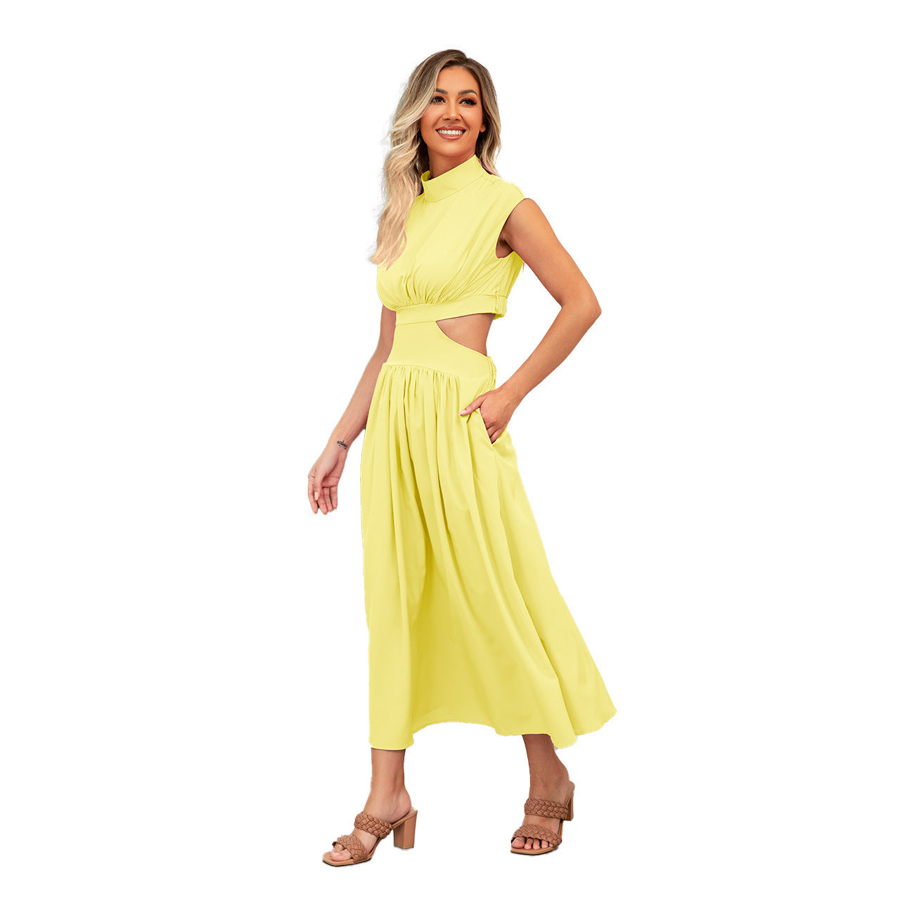 Maxi Jurk met Opstaande Kraag en Cut-Out Details voor Dames