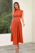 Maxi Jurk met Opstaande Kraag en Cut-Out Details voor Dames