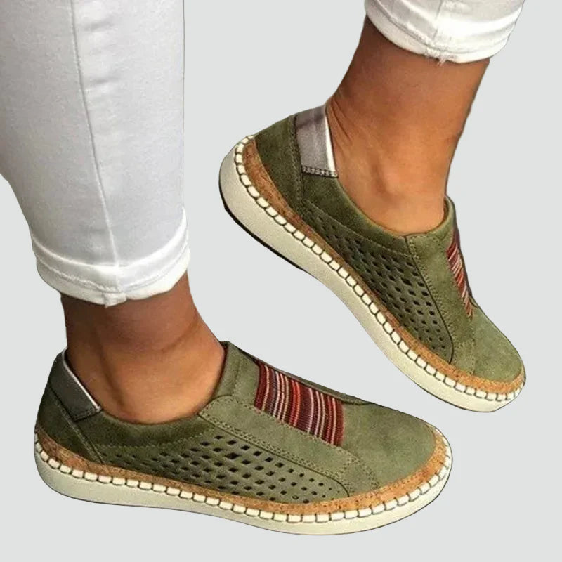 Perforeerde Slip-On Loafers voor Dames