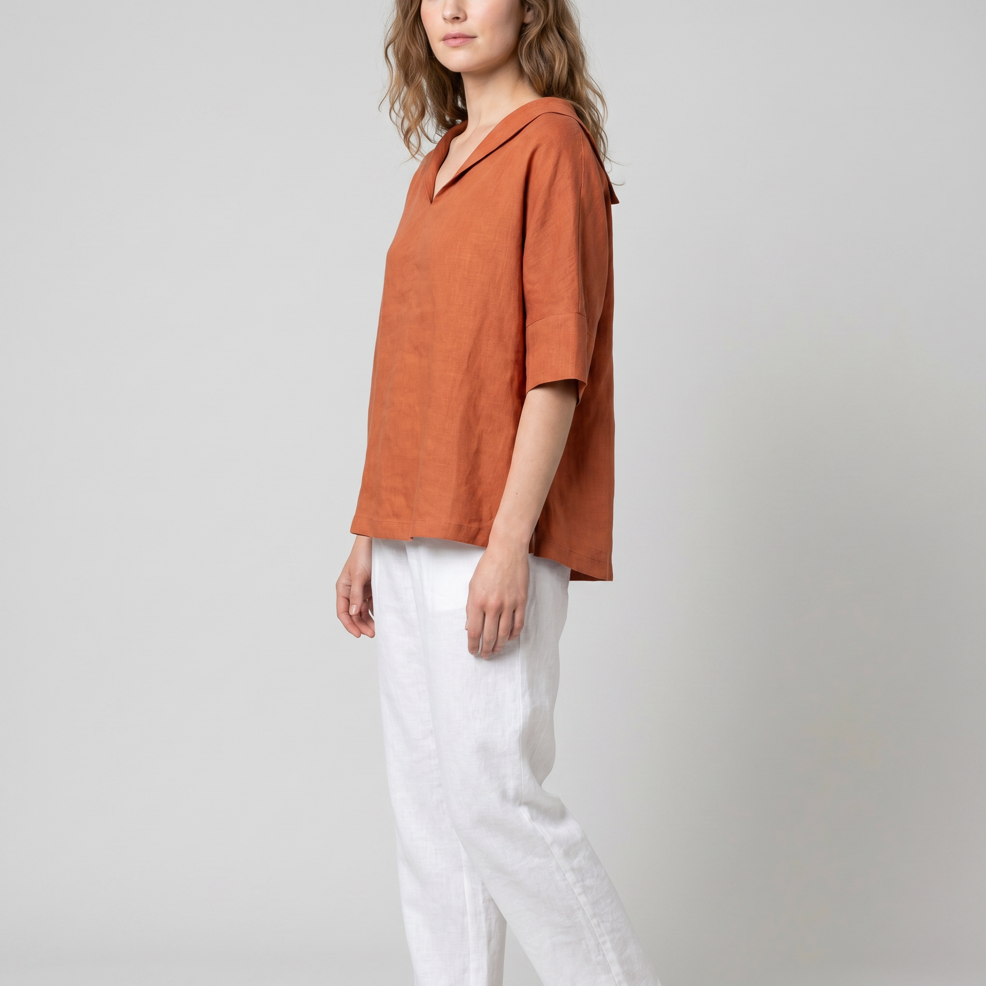 Zomer Top met V-hals — side view (Oranje)