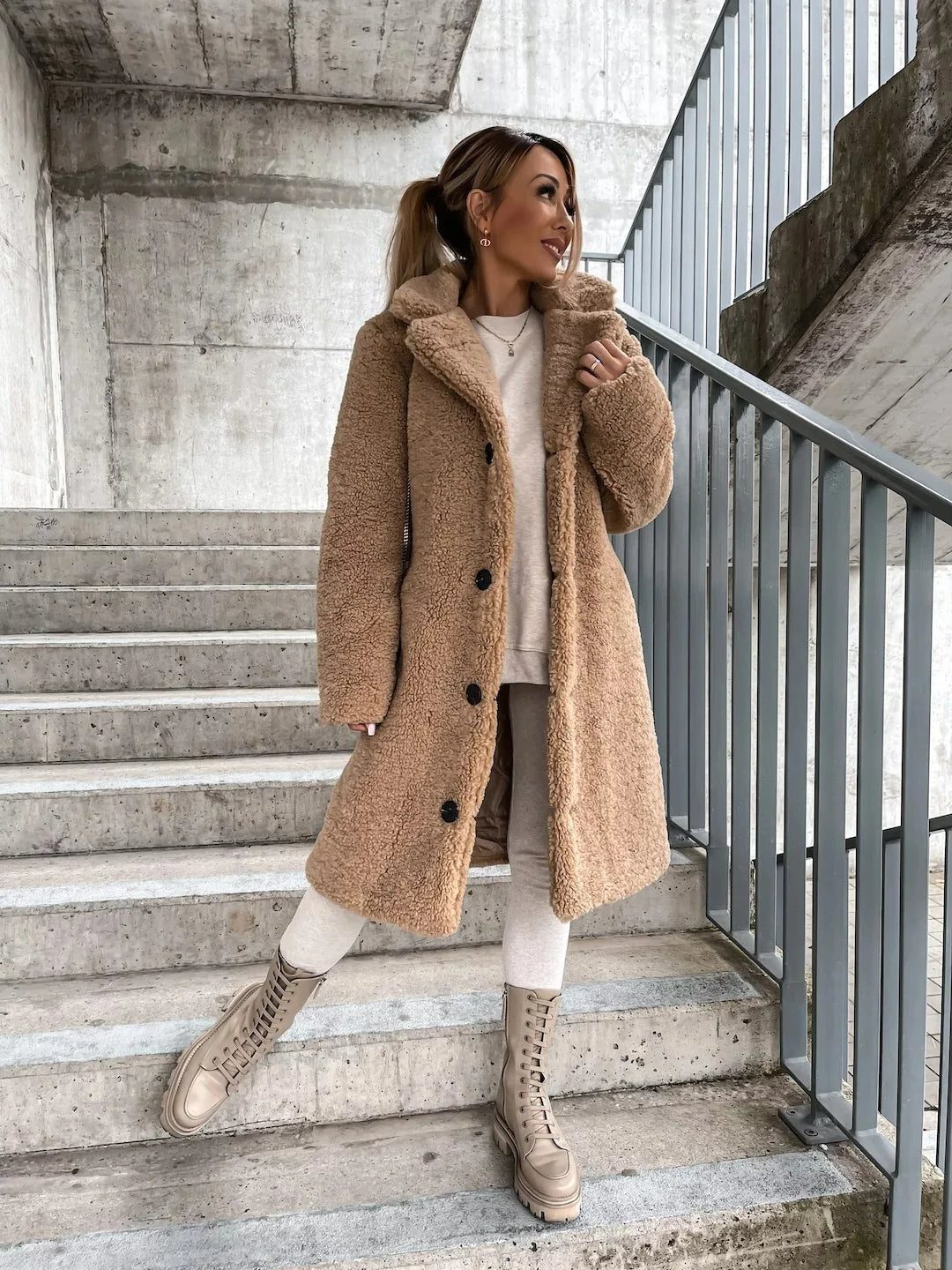 Lange Teddy Trenchcoat met Knoopsluiting voor Dames