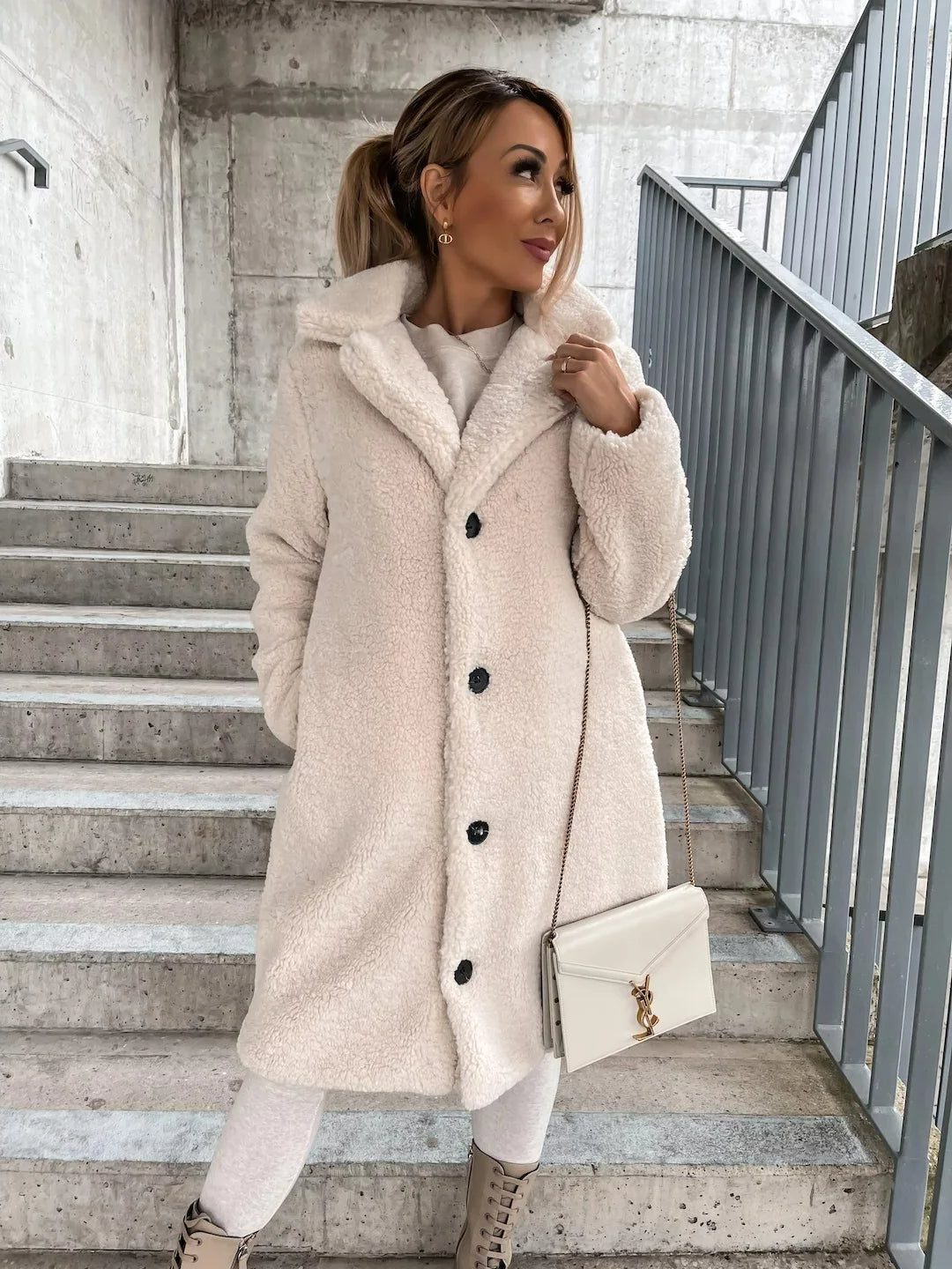 Lange Teddy Trenchcoat met Knoopsluiting voor Dames - View 3