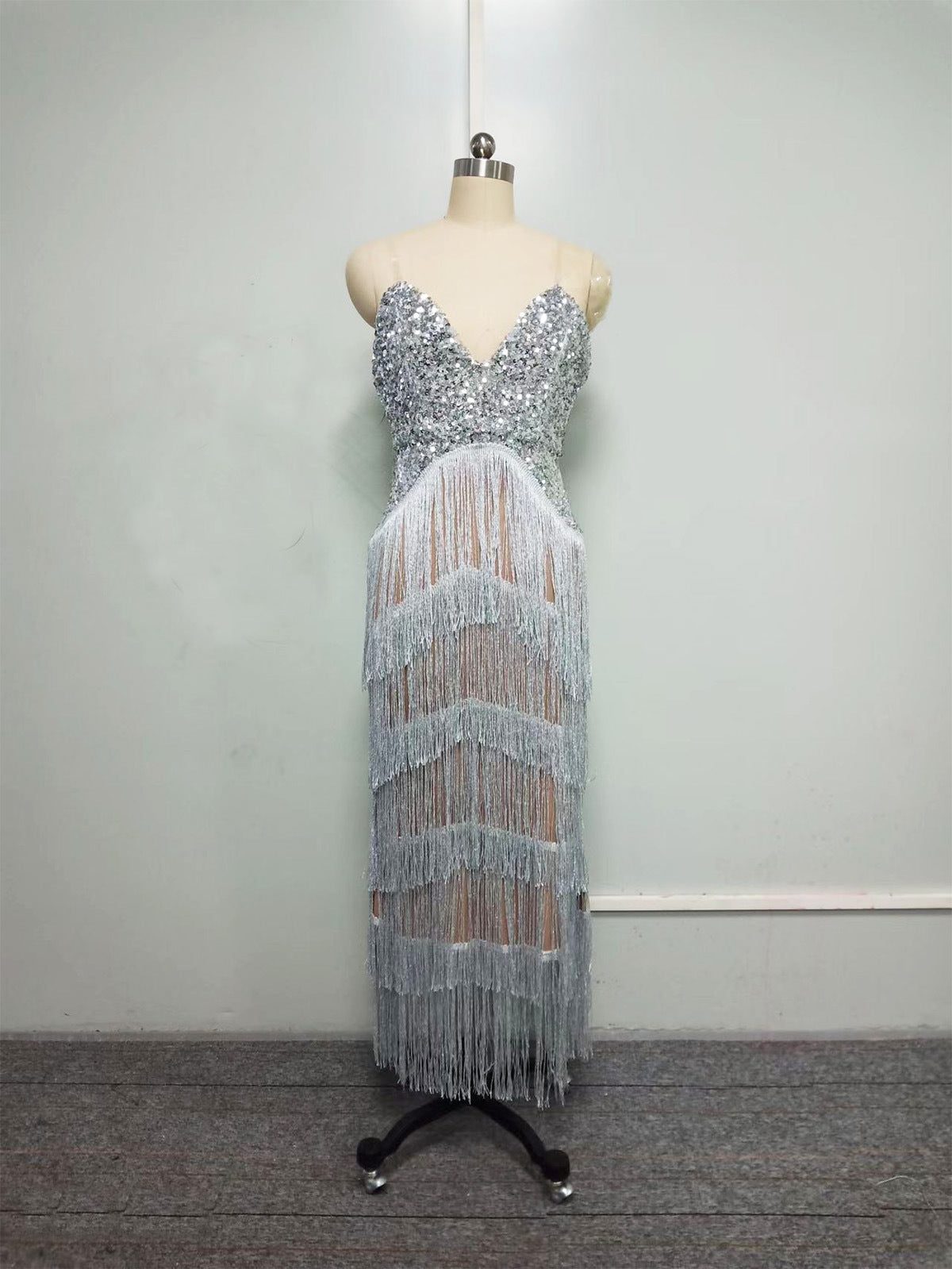 Mouwloze Maxi Jurk met Franjes en Figuurbetonende Snit voor Dames - View 4