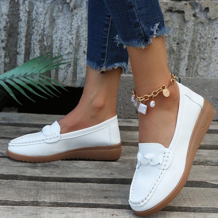 Suède Loafer met Strikdetail voor Dames - View 4