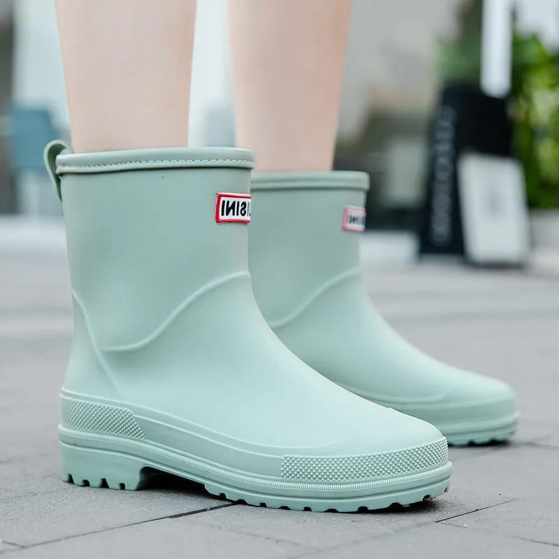 Waterdichte Slip-On Enkellaarzen met Ronde Neus voor Dames