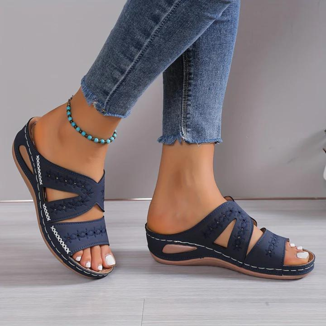 Instap Sandalen met Sleehak en Gekruiste Bandjes voor Dames
